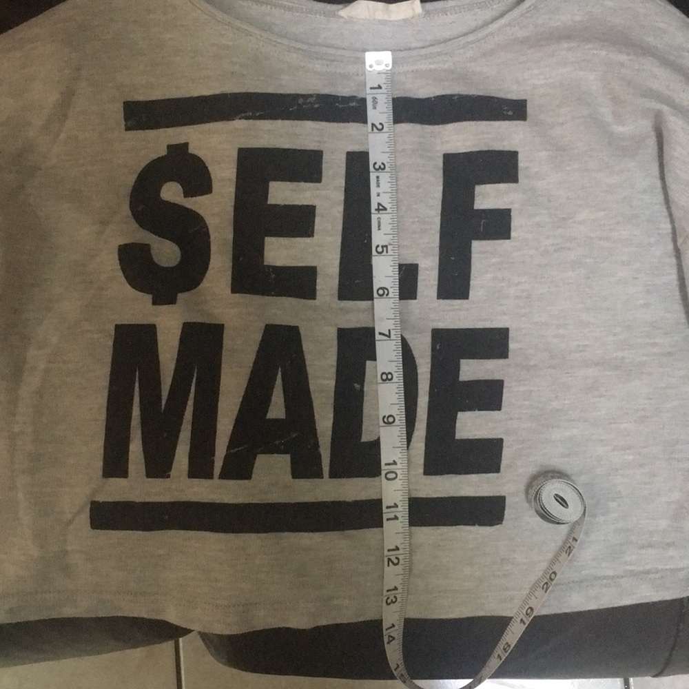 Cropped Gray Sweatshirt - Picture 4 of 5